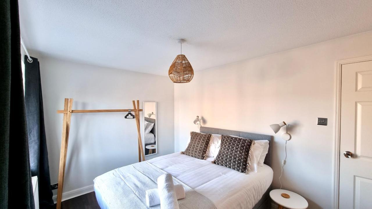 Quay House By Switchback Stays With Free Parking Кардиф Екстериор снимка