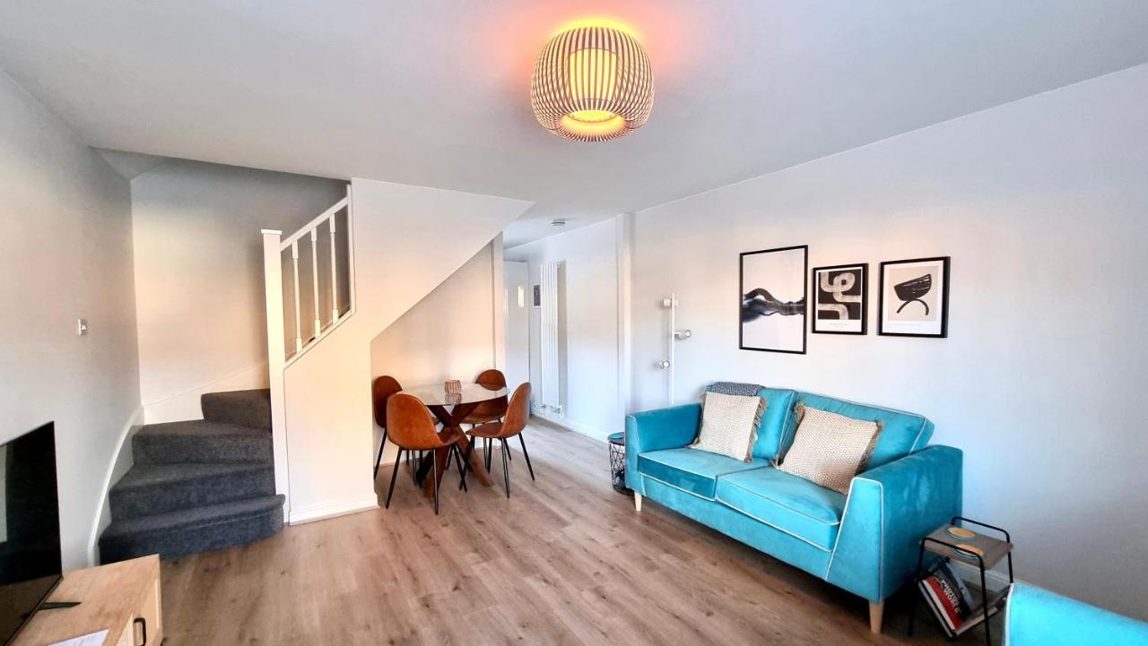 Quay House By Switchback Stays With Free Parking Кардиф Екстериор снимка