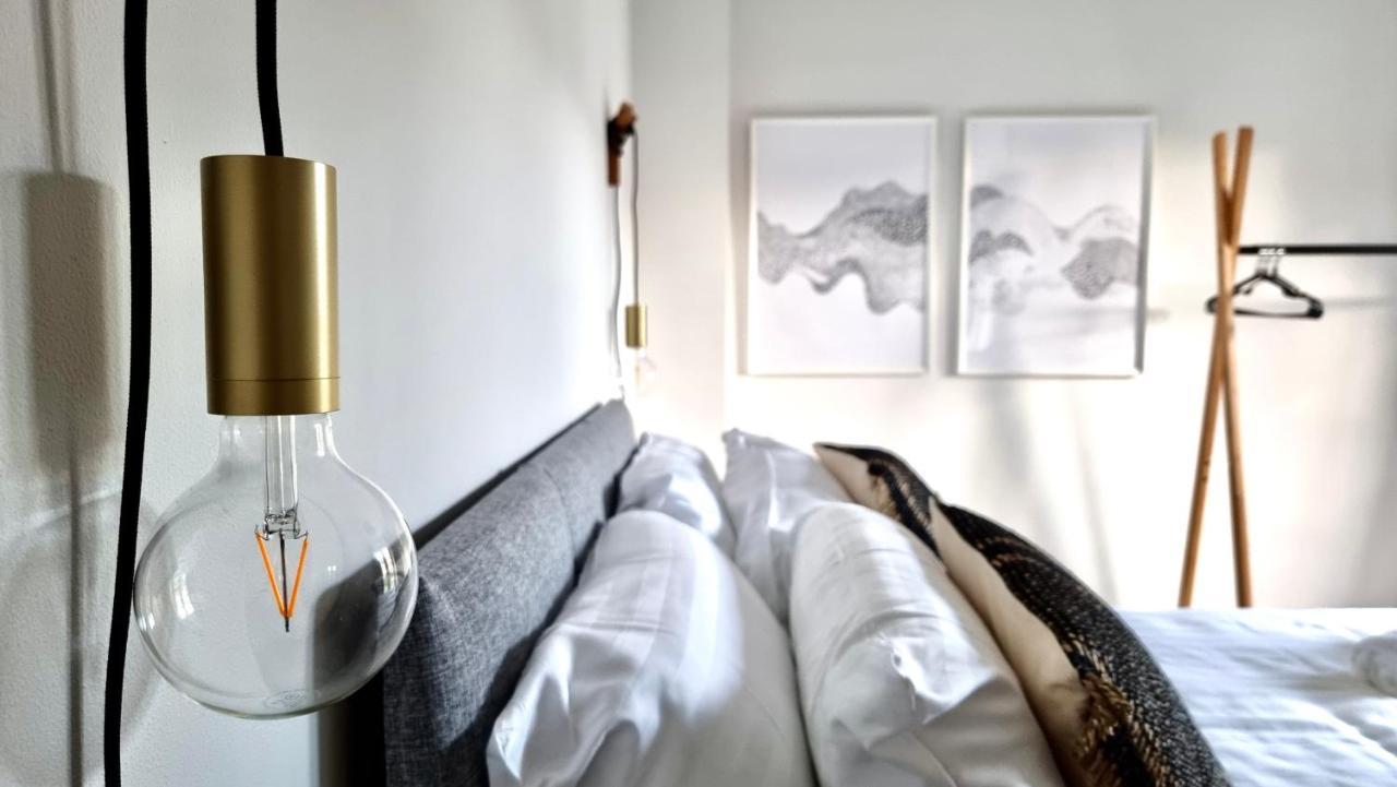 Quay House By Switchback Stays With Free Parking Кардиф Екстериор снимка