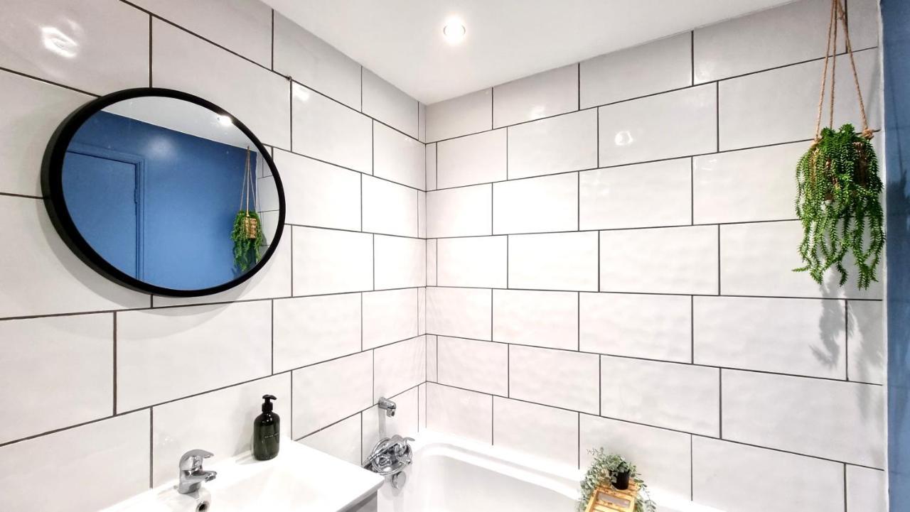 Quay House By Switchback Stays With Free Parking Кардиф Екстериор снимка