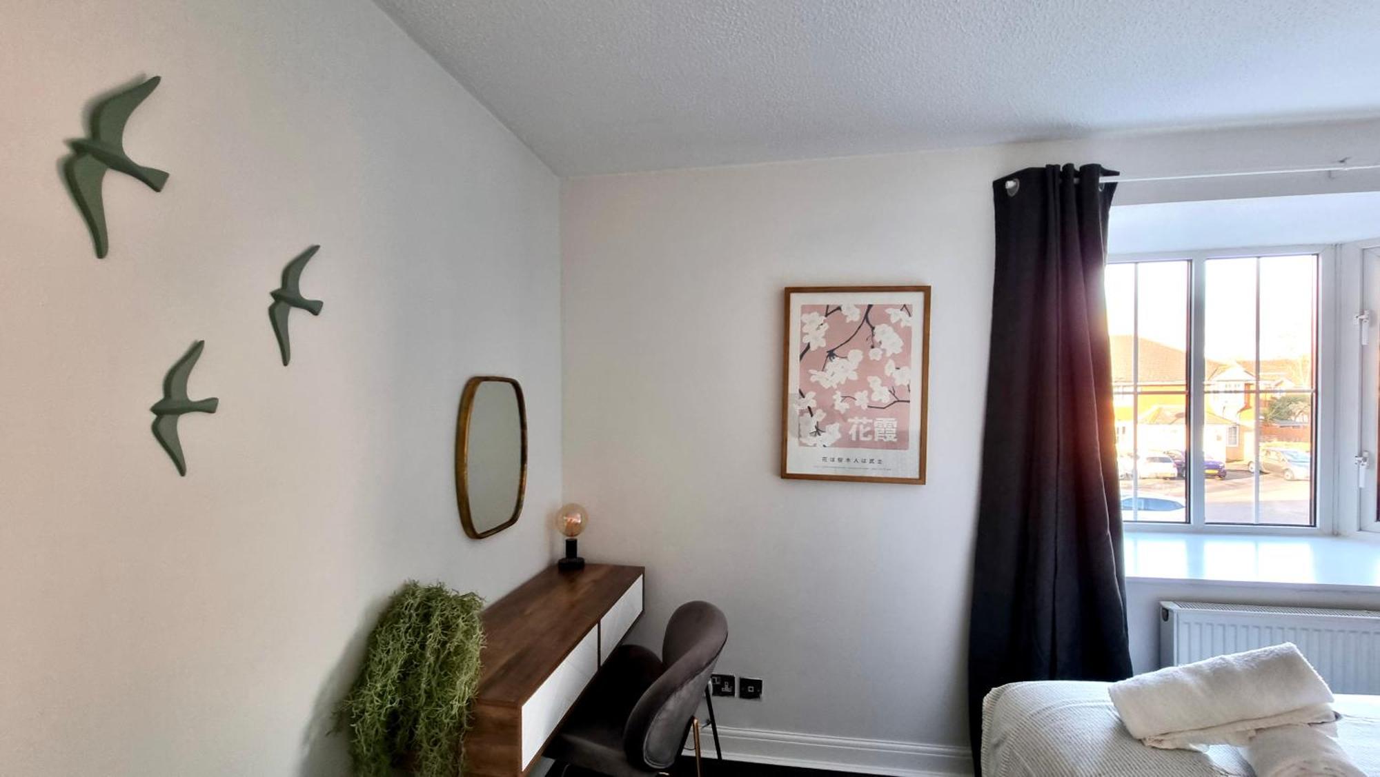 Quay House By Switchback Stays With Free Parking Кардиф Екстериор снимка